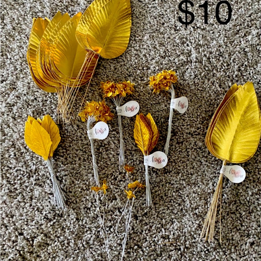 Misc. decor. Brought for wedding and never used